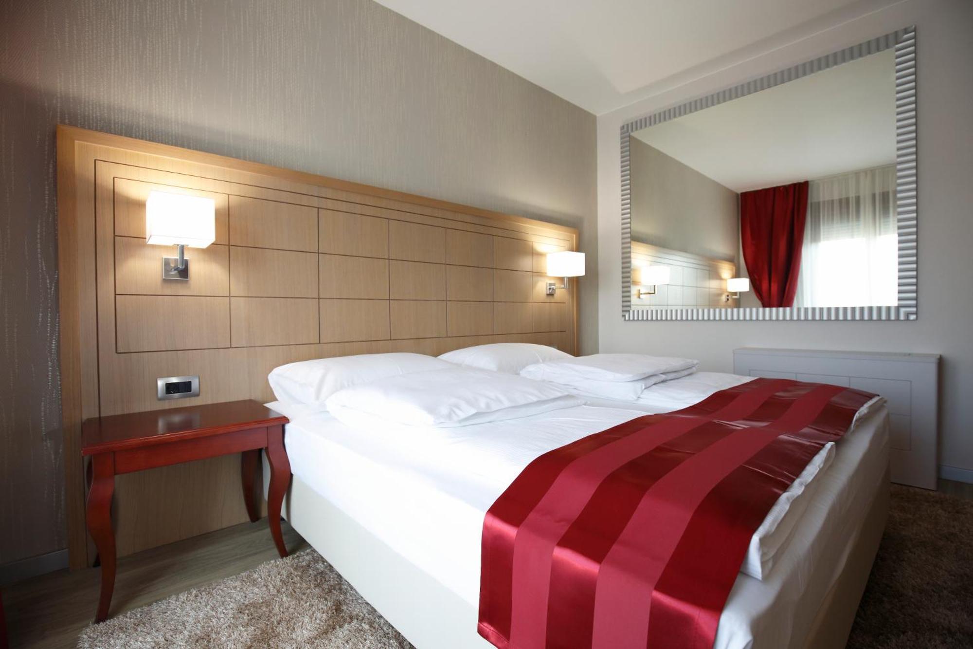 Hotel Raca Sesvete Phòng bức ảnh