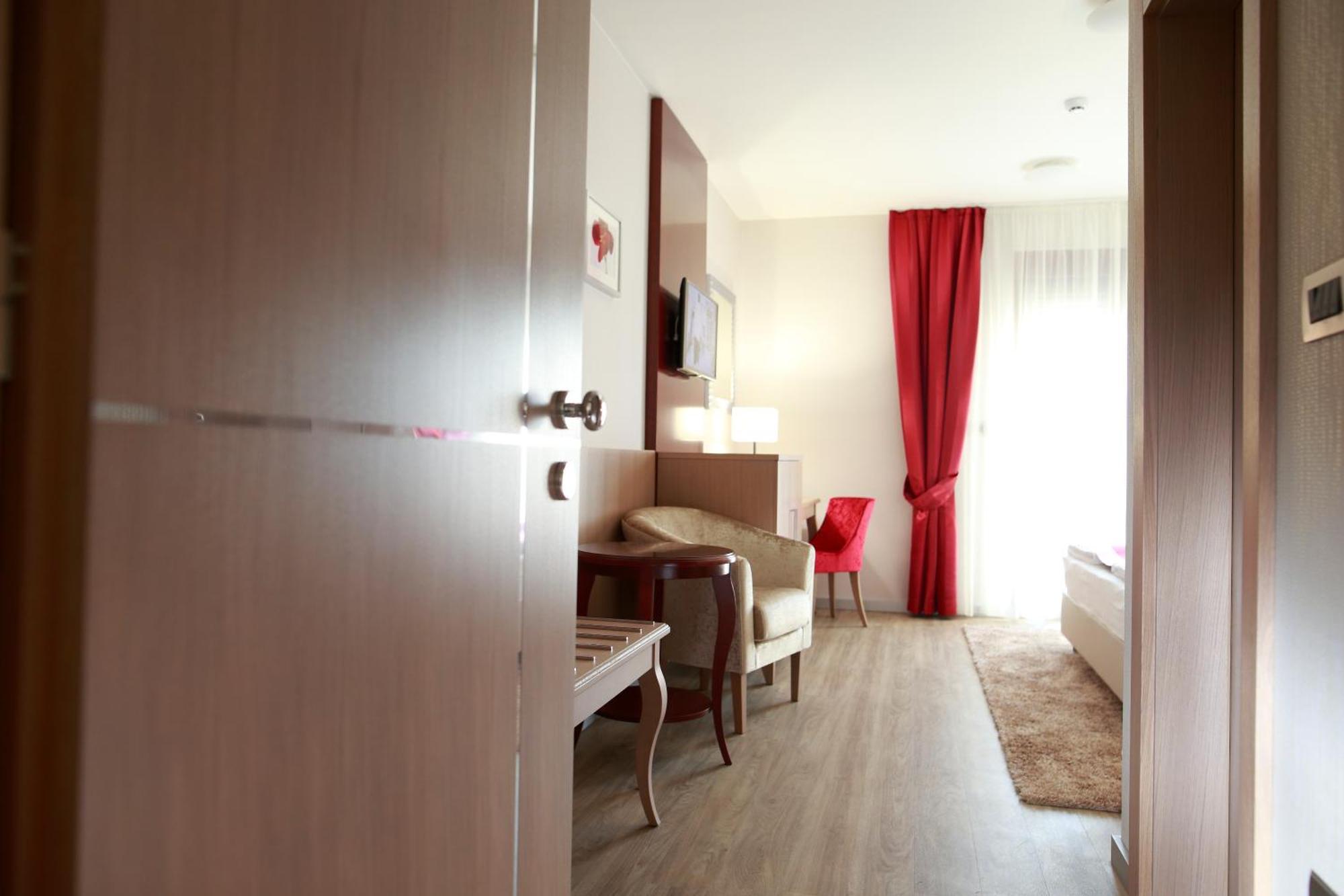 Hotel Raca Sesvete Phòng bức ảnh