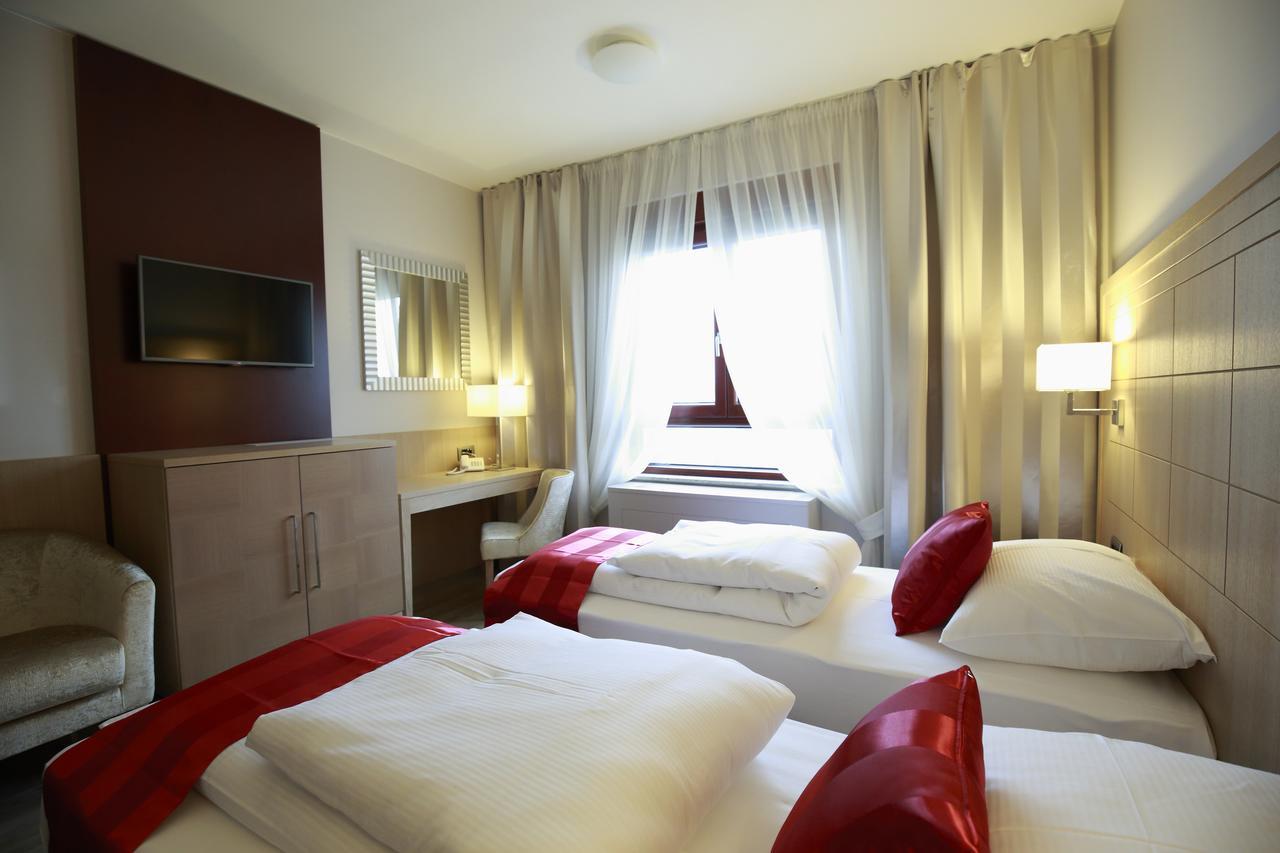 Hotel Raca Sesvete Phòng bức ảnh