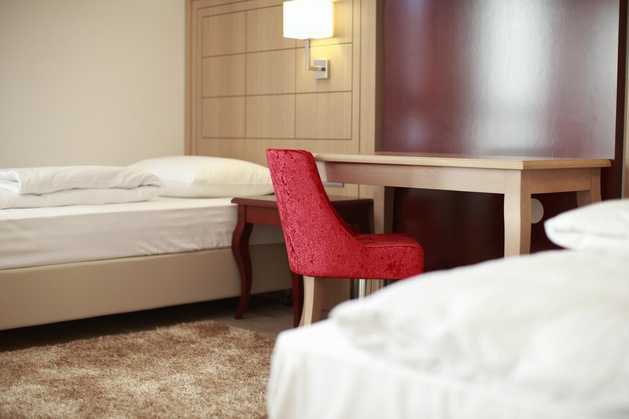 Hotel Raca Sesvete Ngoại thất bức ảnh