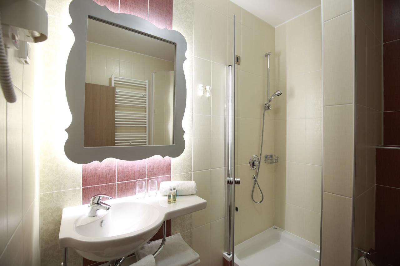 Hotel Raca Sesvete Phòng bức ảnh